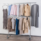 Preview: 2054-100-80-02 XXL Kleiderständer klappbar höhenverstellbar 155cm bis 220cm hoch 100cm breit zwei Ebenen Beispiel mit Kleidung