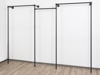 Wandregalsystem Schwarz Brautkleiderständer Garderobensystem 205 cm hoch und 320 cm breit 50 cm tief Wandbefestigung Verbinder und 27 mm Stahlrohre pulverbeschichtet Art Nr W14BK